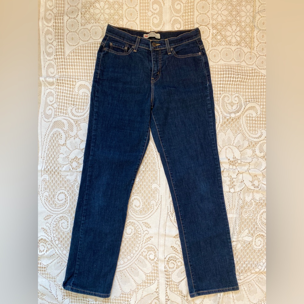 Levi’s 512 Perfectly Slimming Straight Leg Jeans, Dark Wash, Women’s Size 10